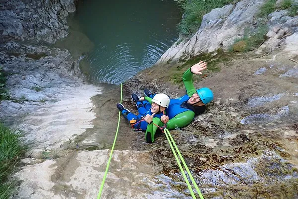 Conquer Canyons: Beginner-Friendly 'Gumpenfever' Adventure in Brescia
