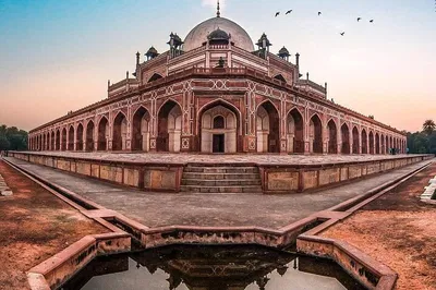 Delhi's Cultural Tapestry: A Private Guided Journey Through Time