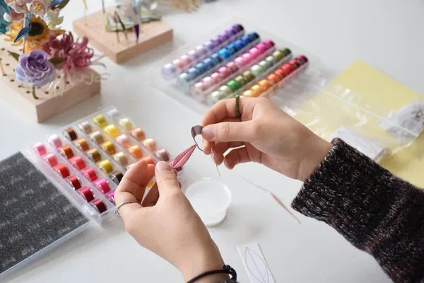 Craft a Chánhuā Brooch: Art & Culture Workshop