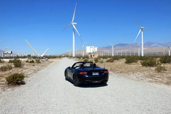 Palm Springs Windmill Tour: A Self-Guided Renewable Energy Adventure