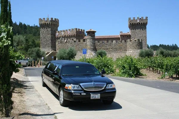 Napa & Sonoma Uncorked: A Luxurious Private Limousine Wine Tour