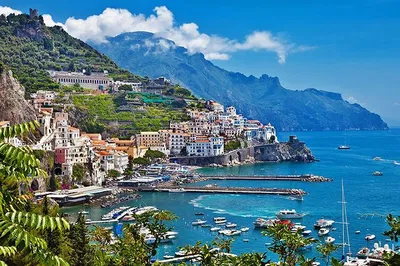 Unveiling Pompeii, Positano, and Sorrento: A Luxurious Coastal Escape