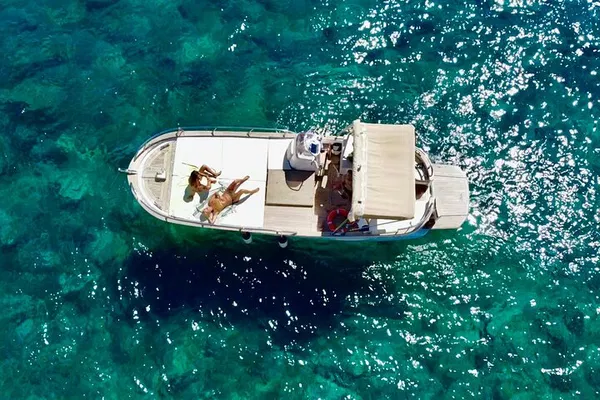 Palermo Boat Tour: Coastal Escape with Sicilian Aperitivo