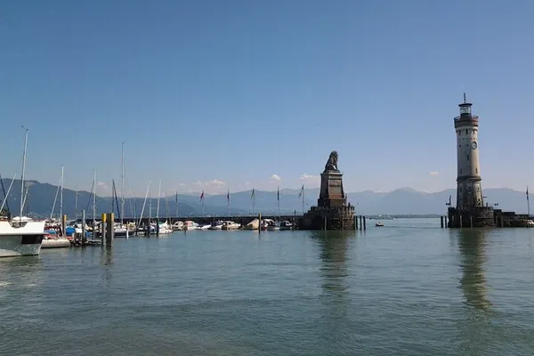 Lindau's Wine-Kissed History: A Guided Tour & Tasting Adventure