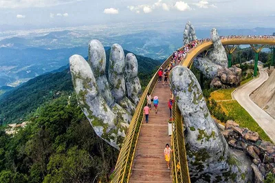Chan May Port: Private Ba Na Hills & Golden Bridge Excursion
