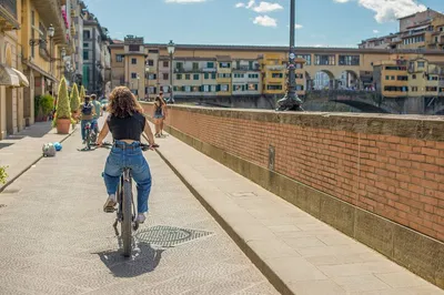 Glide Through Florence: E-Bike Tour with Gelato & Optional Tuscan Feast!