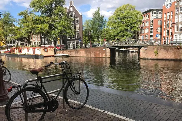 Amsterdam & Countryside: Private, Custom Tour