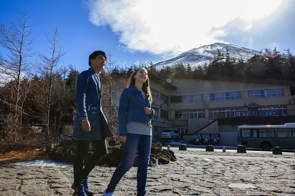 Unforgettable Journey: Takayama to Kawaguchiko via Majestic Mt. Fuji