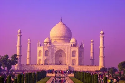 Sunset Spectacle: Private Agra Fort & Taj Mahal Guided Tour