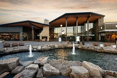 Denver Premium Outlets: Exclusive Private Shopping Tour