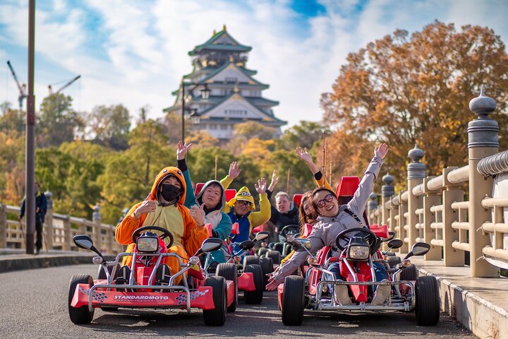 Osaka Go Kart Tour: Dress Up & Explore!