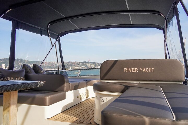 https://images.dyvarcity.com/experience-images/dyvarcity_6255596bf123ba5532af839e7_c3.jpg