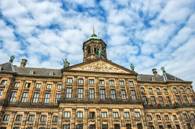 Amsterdam's Royal History & Market Treasures: An Unforgettable Walking Tour