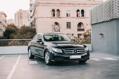 Stress-Free Transfer: Rome City to Cruise Port in Style