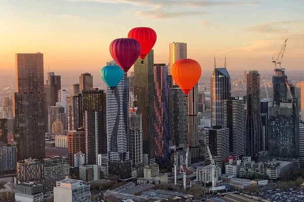 Melbourne Sunrise Balloon Flight: Dreamy City Views