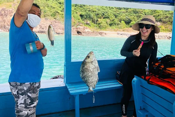 Nha Trang's BBQ Boat & Snorkel: A Relaxing Coastal Escape