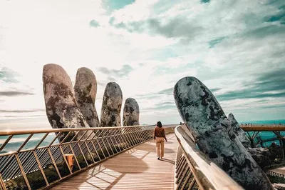Da Nang & Ba Na Hills Escape: A Vietnamese Delight!