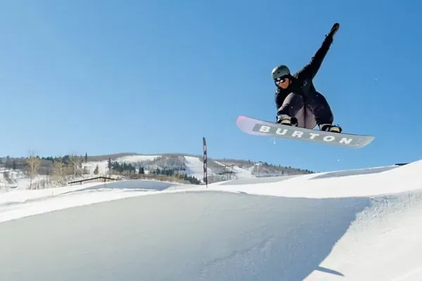 Utah Winter Adventure: Skiing & National Parks 7-Day Tour