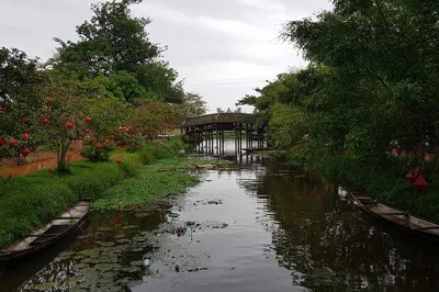 Discover Rural Hue: Biking to Thanh Toan Village