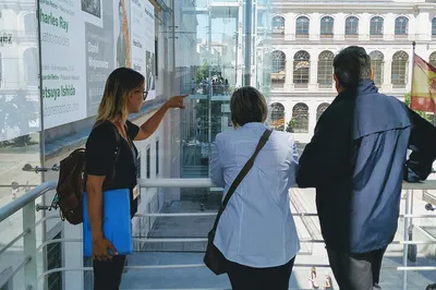 Uncover Madrid's Modern Art: Reina Sofia Museum Guided Tour