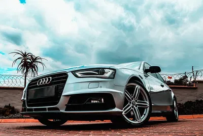 Effortless Barcelona Arrival: Private Airport Transfer to City & Hotel