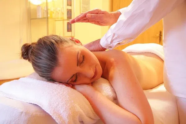 Melbourne Escape: Revitalize with Tailored Massage Therapy