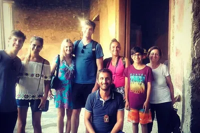 Unveiling Pompeii: A Personalized Journey Through Ancient Roman Life