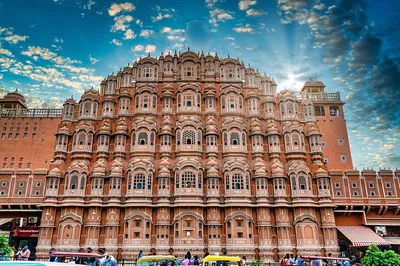 Unveiling India's Splendor: A Luxurious Golden Triangle Odyssey