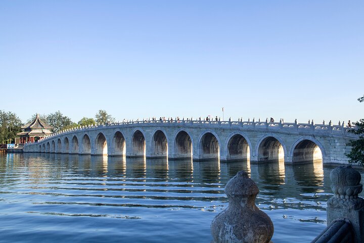 https://images.dyvarcity.com/experience-images/dyvarcity_64001e3a96f4a70803d7df58f_e7.jpg