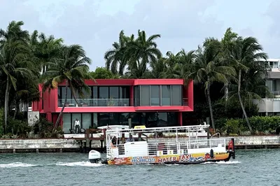 Miami Millionaire Homes Cruise & Skyline Views