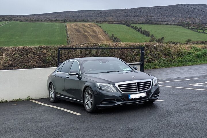 Luxury Arrival: Private Transfer from Dublin Airport to Ashford Castle