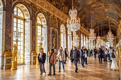 Unlock Royal Secrets: Private Versailles Palace & Gardens Tour from Paris