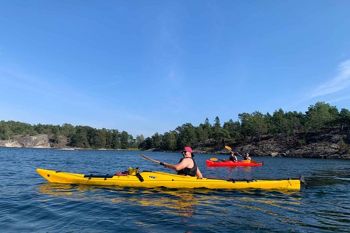 Stockholm Archipelago Kayak Tour with Lunch