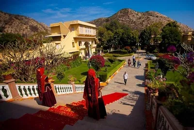 Discover Samode's Splendor: A Private Day Tour from Jaipur