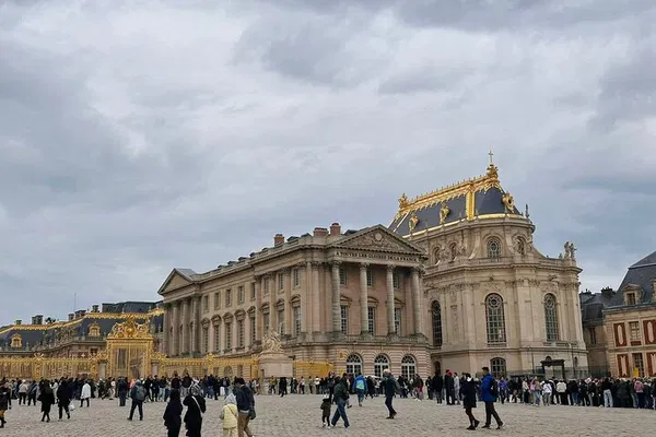 Versailles Palace Ticket: Gardens & Trianon Estate