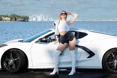 Miami Model Magic: Unleash Your Inner Star!