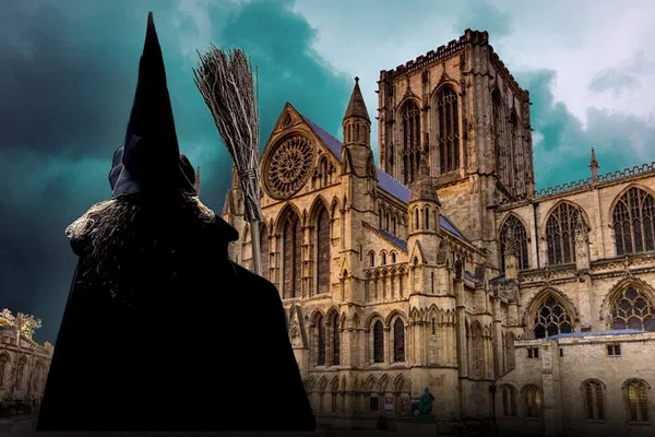 York's Witches & History: Spellbinding Walking Tour