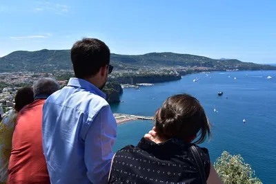Uncover Campania's Treasures: Pompeii & Amalfi Coast Day Trip