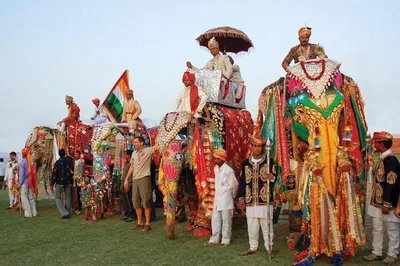 Discover Jaipur's Majesty: A Personalized Full-Day Guided Tour