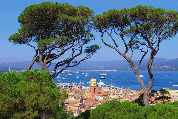 Explore Saint Tropez: A Glamorous Coastal & Village Escape