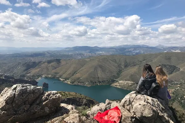 Sierra Nevada Safari: 4x4 Tour to 8000ft with Drink!