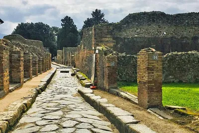 Uncover Pompeii: A Day Trip from Naples with Expert Audio Guidance