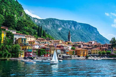 Lake Como Tour: Villas, Cruise & Iconic Views