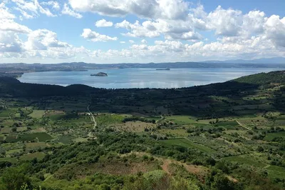 Bolsena & Montefiascone Tour: Private Day Trip from Rome
