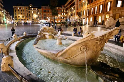 Rome's Nighttime Wonders: Private Guided Walking Tour