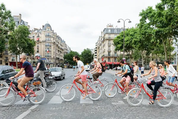 Paris Bike Tour: See the City Like a Local!