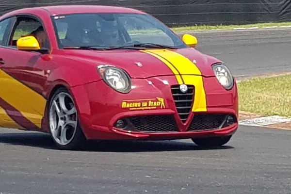 Unleash Your Inner Racer: Alfa Romeo MiTo Track Experience!