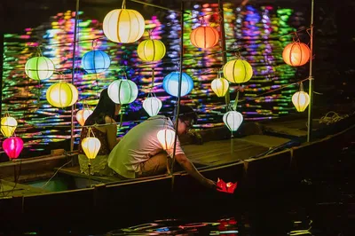Hoi An Tour: Basket Boat & Lanterns from Da Nang