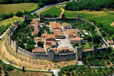 Tuscany Escape: Siena & San Gimignano Full-Day Tour with Wine & Lunch from Rome