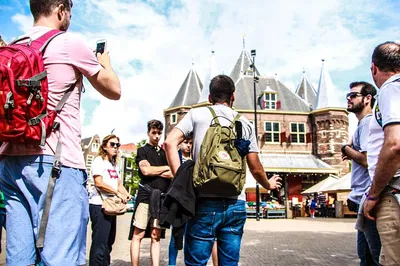Amsterdam's Canals & Culture: A Walking & Cruise Adventure with Cheese!